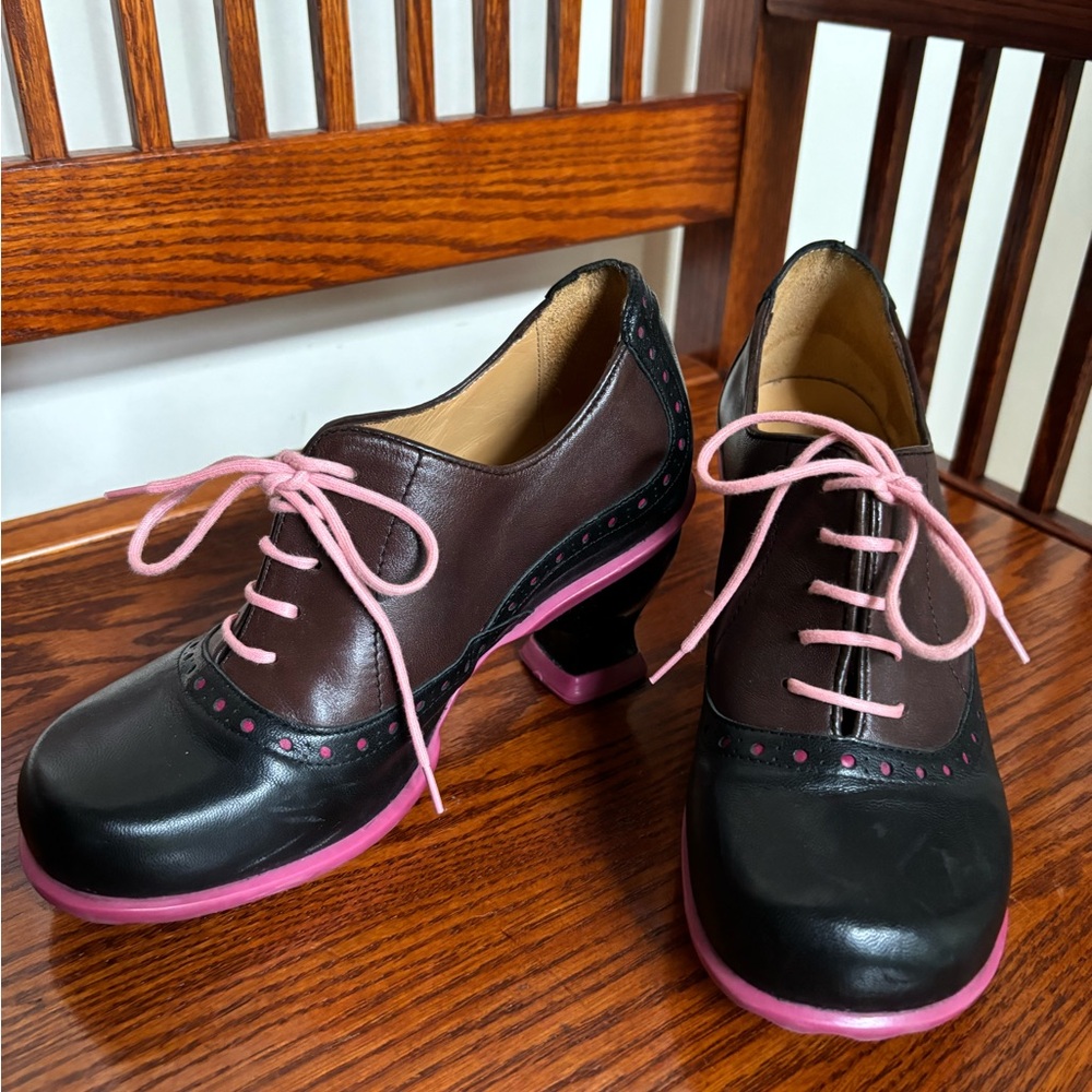 John Fluevog KKBB May Brogued Lace-Up Shoes, size 5